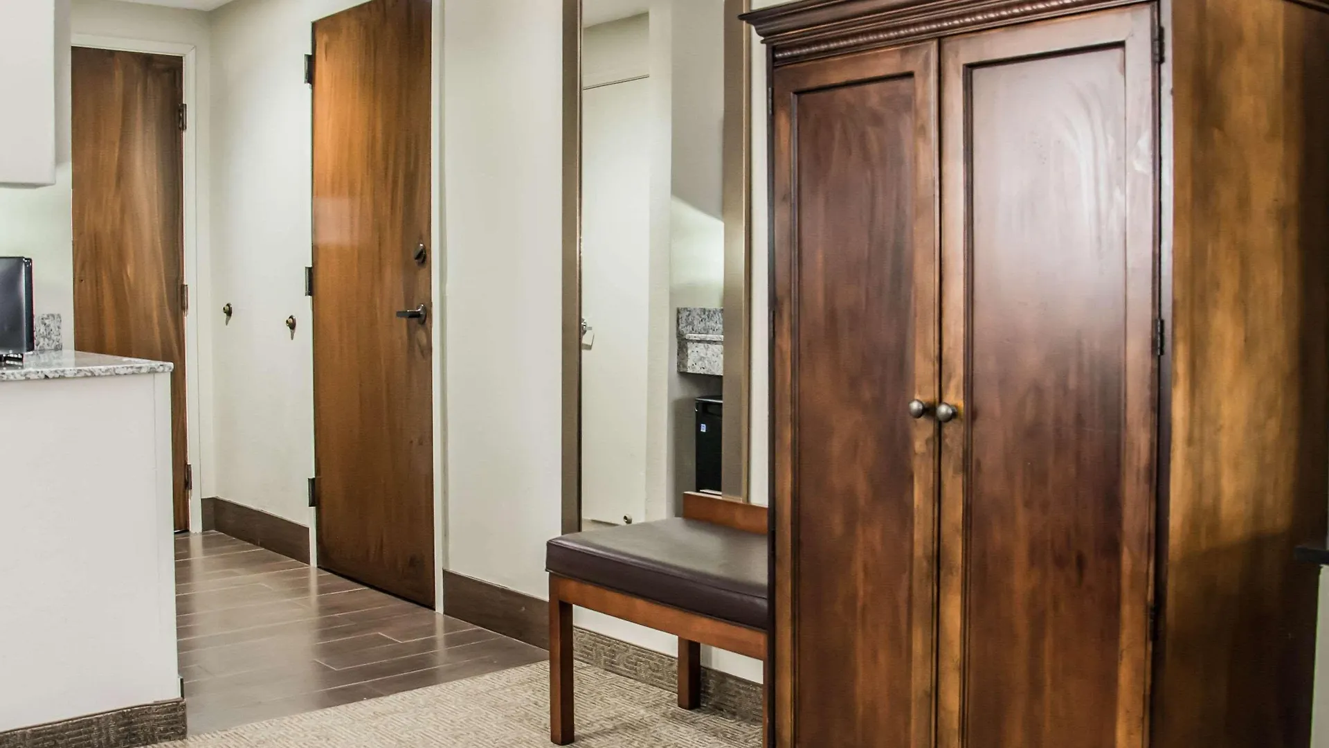 Comfort Suites University - Research Park Charlotte 2*,
