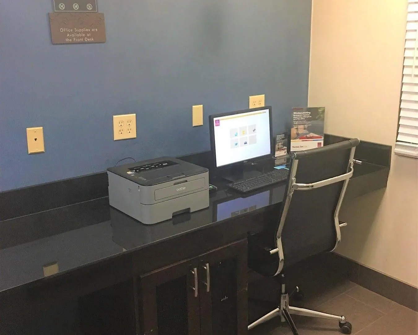 Hotel Comfort Suites University - Research Park Charlotte